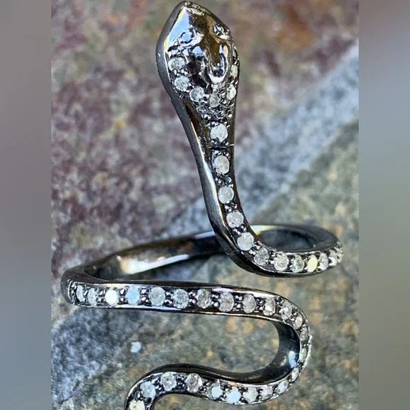 S Carter Designs * Stunning Sterling Silver Pave Diamond Snake Ring - Picture 6 of 10